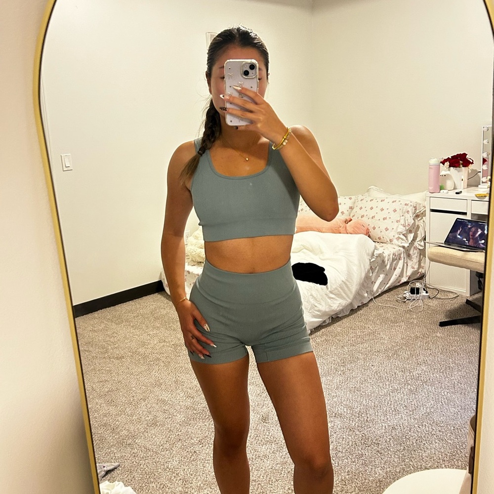Amazon Blue Sports Bra and Biker Shorts Set